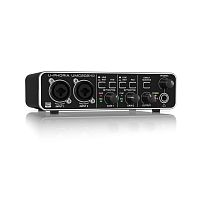 Behringer UMC202HD
