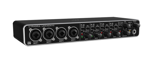 Behringer UMC404HD