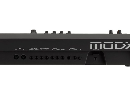 Yamaha MODX7 фото 3
