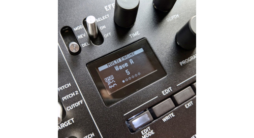 Korg Minilogue XD фото 3