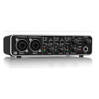 Behringer UMC204HD