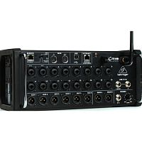 Behringer XR18