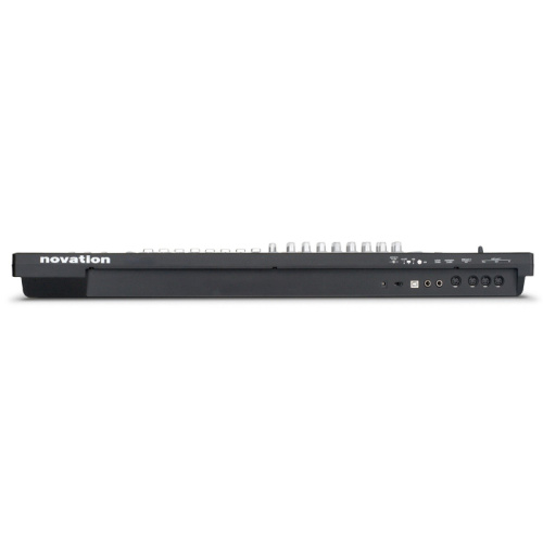 Novation 61 SL mk II фото 2