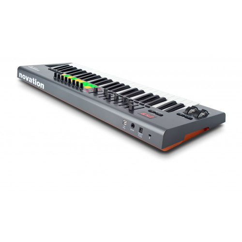 Novation Launchkey 49 фото 2