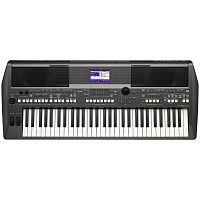 Yamaha PSR-S670