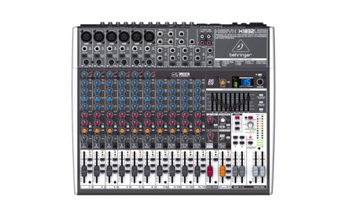 Behringer X1832USB